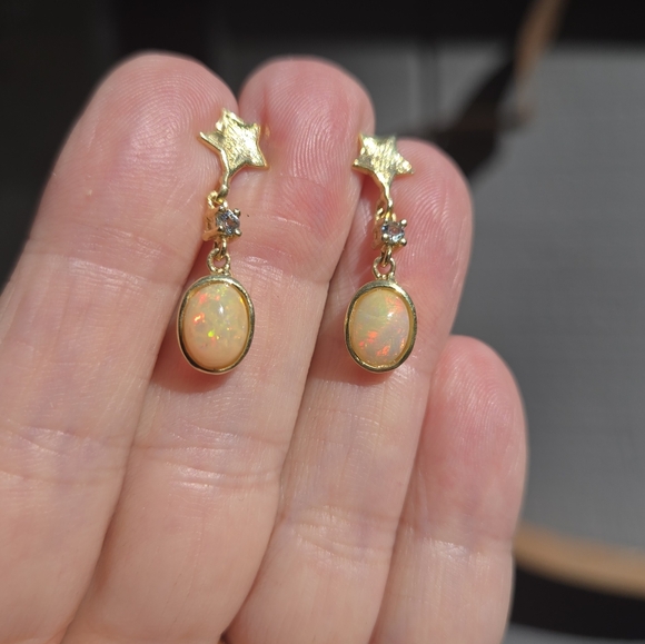 Opal & blue Topaz sterling & gold star earrings NEW - Picture 7 of 10
